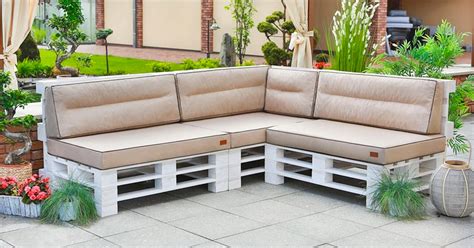 Divano pallet bancaliChi non si informa adeguatamente in anticipo corre il rischio di ricevere divano pallet bancali che non hanno la funzione desiderata o sono realizzati con materiali di qualità inferiore. Se volete un prodotto che soddisfi al meglio le vostre aspettative, dovreste provare un divano pallet bancali.
  <p>Per i prodotti si possono trovare test online e confronti tra i prodotti.  I confronti tra i prodotti possono aiutare a confrontare le diverse funzioni o proprietà dei diversi prodotti. Di seguito, spieghiamo perché la ricerca è importante e di cosa si dovrebbe essere consapevoli quando si acquista un articolo.
</p>

<h2>Acquisto di Divano pallet bancali - criteri importanti</h2>

<p>Una lista di controllo può aiutarti a evitare di dover cercare informazioni sui prodotti su decine di siti web. Di seguito è riportato un esempio di una lista di controllo che può aiutarvi a trovare il prodotto giusto. Importanti criteri di acquisto includono, ad esempio:
</p><ul>
<li>Opinioni dei clienti</li>
<li>Confronti dei prezzi</li>
<li>Dettagli del prodotto</li>
<li>Termini e condizioni di consegna</li>
<li>Domande dei clienti e risposte dei marchi</li>
</ul>
<h2>Qual è l