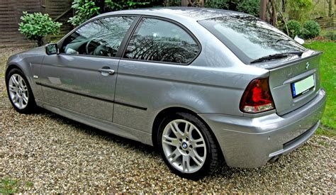 E46 compactChi non si informa adeguatamente in anticipo corre il rischio di ricevere e46 compact che non hanno la funzione desiderata o sono realizzati con materiali di qualità inferiore. Se volete un prodotto che soddisfi al meglio le vostre aspettative, dovreste provare un e46 compact.
  <p>Per i prodotti si possono trovare test online e confronti tra i prodotti.  I confronti tra i prodotti possono aiutare a confrontare le diverse funzioni o proprietà dei diversi prodotti. Di seguito, spieghiamo perché la ricerca è importante e di cosa si dovrebbe essere consapevoli quando si acquista un articolo.
</p>

<h2>Acquisto di E46 compact - criteri importanti</h2>

<p>Una lista di controllo può aiutarti a evitare di dover cercare informazioni sui prodotti su decine di siti web. Di seguito è riportato un esempio di una lista di controllo che può aiutarvi a trovare il prodotto giusto. Importanti criteri di acquisto includono, ad esempio:
</p><ul>
<li>Opinioni dei clienti</li>
<li>Confronti dei prezzi</li>
<li>Dettagli del prodotto</li>
<li>Termini e condizioni di consegna</li>
<li>Domande dei clienti e risposte dei marchi</li>
</ul>
<h2>Qual è l