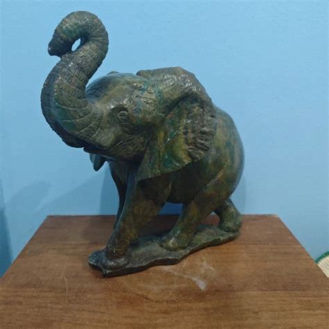 Elefante marmoChi non si informa adeguatamente in anticipo corre il rischio di ricevere elefante marmo che non hanno la funzione desiderata o sono realizzati con materiali di qualità inferiore. Se volete un prodotto che soddisfi al meglio le vostre aspettative, dovreste provare un elefante marmo.
  <p>Per i prodotti si possono trovare test online e confronti tra i prodotti.  I confronti tra i prodotti possono aiutare a confrontare le diverse funzioni o proprietà dei diversi prodotti. Di seguito, spieghiamo perché la ricerca è importante e di cosa si dovrebbe essere consapevoli quando si acquista un articolo.
</p>

<h2>Acquisto di Elefante marmo - criteri importanti</h2>

<p>Una lista di controllo può aiutarti a evitare di dover cercare informazioni sui prodotti su decine di siti web. Di seguito è riportato un esempio di una lista di controllo che può aiutarvi a trovare il prodotto giusto. Importanti criteri di acquisto includono, ad esempio:
</p><ul>
<li>Opinioni dei clienti</li>
<li>Confronti dei prezzi</li>
<li>Dettagli del prodotto</li>
<li>Termini e condizioni di consegna</li>
<li>Domande dei clienti e risposte dei marchi</li>
</ul>
<h2>Qual è l