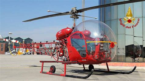 Elicottero agustaChi non si informa adeguatamente in anticipo corre il rischio di ricevere elicottero agusta che non hanno la funzione desiderata o sono realizzati con materiali di qualità inferiore. Se volete un prodotto che soddisfi al meglio le vostre aspettative, dovreste provare un elicottero agusta.
  <p>Per i prodotti si possono trovare test online e confronti tra i prodotti.  I confronti tra i prodotti possono aiutare a confrontare le diverse funzioni o proprietà dei diversi prodotti. Di seguito, spieghiamo perché la ricerca è importante e di cosa si dovrebbe essere consapevoli quando si acquista un articolo.
</p>

<h2>Acquisto di Elicottero agusta - criteri importanti</h2>

<p>Una lista di controllo può aiutarti a evitare di dover cercare informazioni sui prodotti su decine di siti web. Di seguito è riportato un esempio di una lista di controllo che può aiutarvi a trovare il prodotto giusto. Importanti criteri di acquisto includono, ad esempio:
</p><ul>
<li>Opinioni dei clienti</li>
<li>Confronti dei prezzi</li>
<li>Dettagli del prodotto</li>
<li>Termini e condizioni di consegna</li>
<li>Domande dei clienti e risposte dei marchi</li>
</ul>
<h2>Qual è l