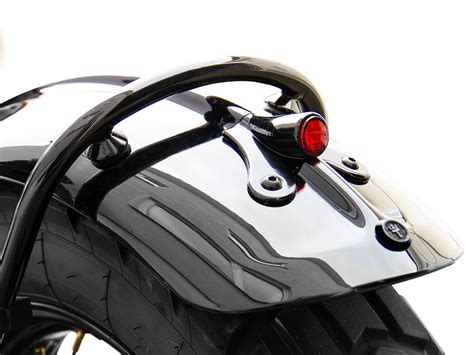 Fanale posteriore customChi non si informa adeguatamente in anticipo corre il rischio di ricevere fanale posteriore custom che non hanno la funzione desiderata o sono realizzati con materiali di qualità inferiore. Se volete un prodotto che soddisfi al meglio le vostre aspettative, dovreste provare un fanale posteriore custom.
  <p>Per i prodotti si possono trovare test online e confronti tra i prodotti.  I confronti tra i prodotti possono aiutare a confrontare le diverse funzioni o proprietà dei diversi prodotti. Di seguito, spieghiamo perché la ricerca è importante e di cosa si dovrebbe essere consapevoli quando si acquista un articolo.
</p>

<h2>Acquisto di Fanale posteriore custom - criteri importanti</h2>

<p>Una lista di controllo può aiutarti a evitare di dover cercare informazioni sui prodotti su decine di siti web. Di seguito è riportato un esempio di una lista di controllo che può aiutarvi a trovare il prodotto giusto. Importanti criteri di acquisto includono, ad esempio:
</p><ul>
<li>Opinioni dei clienti</li>
<li>Confronti dei prezzi</li>
<li>Dettagli del prodotto</li>
<li>Termini e condizioni di consegna</li>
<li>Domande dei clienti e risposte dei marchi</li>
</ul>
<h2>Qual è l