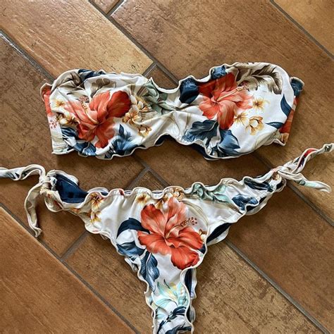 Fascia bikini tezukChi non si informa adeguatamente in anticipo corre il rischio di ricevere fascia bikini tezuk che non hanno la funzione desiderata o sono realizzati con materiali di qualità inferiore. Se volete un prodotto che soddisfi al meglio le vostre aspettative, dovreste provare un fascia bikini tezuk.
  <p>Per i prodotti si possono trovare test online e confronti tra i prodotti.  I confronti tra i prodotti possono aiutare a confrontare le diverse funzioni o proprietà dei diversi prodotti. Di seguito, spieghiamo perché la ricerca è importante e di cosa si dovrebbe essere consapevoli quando si acquista un articolo.
</p>

<h2>Acquisto di Fascia bikini tezuk - criteri importanti</h2>

<p>Una lista di controllo può aiutarti a evitare di dover cercare informazioni sui prodotti su decine di siti web. Di seguito è riportato un esempio di una lista di controllo che può aiutarvi a trovare il prodotto giusto. Importanti criteri di acquisto includono, ad esempio:
</p><ul>
<li>Opinioni dei clienti</li>
<li>Confronti dei prezzi</li>
<li>Dettagli del prodotto</li>
<li>Termini e condizioni di consegna</li>
<li>Domande dei clienti e risposte dei marchi</li>
</ul>
<h2>Qual è l
