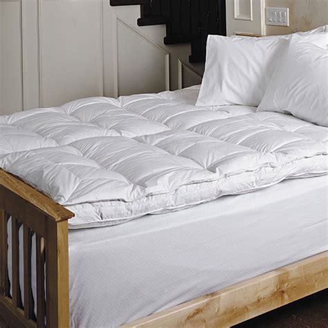 FeatherbedChi non si informa adeguatamente in anticipo corre il rischio di ricevere featherbed che non hanno la funzione desiderata o sono realizzati con materiali di qualità inferiore. Se volete un prodotto che soddisfi al meglio le vostre aspettative, dovreste provare un featherbed.
  <p>Per i prodotti si possono trovare test online e confronti tra i prodotti.  I confronti tra i prodotti possono aiutare a confrontare le diverse funzioni o proprietà dei diversi prodotti. Di seguito, spieghiamo perché la ricerca è importante e di cosa si dovrebbe essere consapevoli quando si acquista un articolo.
</p>

<h2>Acquisto di Featherbed - criteri importanti</h2>

<p>Una lista di controllo può aiutarti a evitare di dover cercare informazioni sui prodotti su decine di siti web. Di seguito è riportato un esempio di una lista di controllo che può aiutarvi a trovare il prodotto giusto. Importanti criteri di acquisto includono, ad esempio:
</p><ul>
<li>Opinioni dei clienti</li>
<li>Confronti dei prezzi</li>
<li>Dettagli del prodotto</li>
<li>Termini e condizioni di consegna</li>
<li>Domande dei clienti e risposte dei marchi</li>
</ul>
<h2>Qual è l