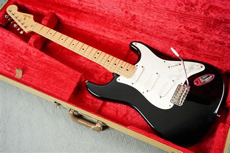 Fender ericChi non si informa adeguatamente in anticipo corre il rischio di ricevere fender eric che non hanno la funzione desiderata o sono realizzati con materiali di qualità inferiore. Se volete un prodotto che soddisfi al meglio le vostre aspettative, dovreste provare un fender eric.
  <p>Per i prodotti si possono trovare test online e confronti tra i prodotti.  I confronti tra i prodotti possono aiutare a confrontare le diverse funzioni o proprietà dei diversi prodotti. Di seguito, spieghiamo perché la ricerca è importante e di cosa si dovrebbe essere consapevoli quando si acquista un articolo.
</p>

<h2>Acquisto di Fender eric - criteri importanti</h2>

<p>Una lista di controllo può aiutarti a evitare di dover cercare informazioni sui prodotti su decine di siti web. Di seguito è riportato un esempio di una lista di controllo che può aiutarvi a trovare il prodotto giusto. Importanti criteri di acquisto includono, ad esempio:
</p><ul>
<li>Opinioni dei clienti</li>
<li>Confronti dei prezzi</li>
<li>Dettagli del prodotto</li>
<li>Termini e condizioni di consegna</li>
<li>Domande dei clienti e risposte dei marchi</li>
</ul>
<h2>Qual è l