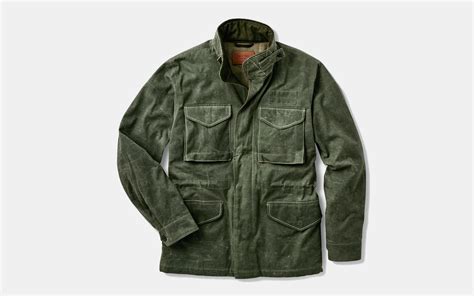 Field jacketChi non si informa adeguatamente in anticipo corre il rischio di ricevere field jacket che non hanno la funzione desiderata o sono realizzati con materiali di qualità inferiore. Se volete un prodotto che soddisfi al meglio le vostre aspettative, dovreste provare un field jacket.
  <p>Per i prodotti si possono trovare test online e confronti tra i prodotti.  I confronti tra i prodotti possono aiutare a confrontare le diverse funzioni o proprietà dei diversi prodotti. Di seguito, spieghiamo perché la ricerca è importante e di cosa si dovrebbe essere consapevoli quando si acquista un articolo.
</p>

<h2>Acquisto di Field jacket - criteri importanti</h2>

<p>Una lista di controllo può aiutarti a evitare di dover cercare informazioni sui prodotti su decine di siti web. Di seguito è riportato un esempio di una lista di controllo che può aiutarvi a trovare il prodotto giusto. Importanti criteri di acquisto includono, ad esempio:
</p><ul>
<li>Opinioni dei clienti</li>
<li>Confronti dei prezzi</li>
<li>Dettagli del prodotto</li>
<li>Termini e condizioni di consegna</li>
<li>Domande dei clienti e risposte dei marchi</li>
</ul>
<h2>Qual è l