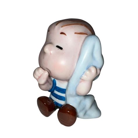 Figurine linusChi non si informa adeguatamente in anticipo corre il rischio di ricevere figurine linus che non hanno la funzione desiderata o sono realizzati con materiali di qualità inferiore. Se volete un prodotto che soddisfi al meglio le vostre aspettative, dovreste provare un figurine linus.
  <p>Per i prodotti si possono trovare test online e confronti tra i prodotti.  I confronti tra i prodotti possono aiutare a confrontare le diverse funzioni o proprietà dei diversi prodotti. Di seguito, spieghiamo perché la ricerca è importante e di cosa si dovrebbe essere consapevoli quando si acquista un articolo.
</p>

<h2>Acquisto di Figurine linus - criteri importanti</h2>

<p>Una lista di controllo può aiutarti a evitare di dover cercare informazioni sui prodotti su decine di siti web. Di seguito è riportato un esempio di una lista di controllo che può aiutarvi a trovare il prodotto giusto. Importanti criteri di acquisto includono, ad esempio:
</p><ul>
<li>Opinioni dei clienti</li>
<li>Confronti dei prezzi</li>
<li>Dettagli del prodotto</li>
<li>Termini e condizioni di consegna</li>
<li>Domande dei clienti e risposte dei marchi</li>
</ul>
<h2>Qual è l