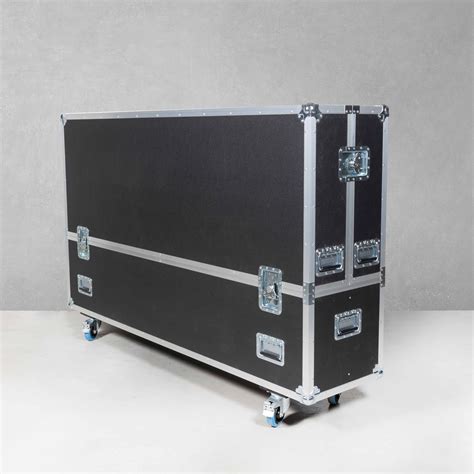 FlightcaseChi non si informa adeguatamente in anticipo corre il rischio di ricevere flightcase che non hanno la funzione desiderata o sono realizzati con materiali di qualità inferiore. Se volete un prodotto che soddisfi al meglio le vostre aspettative, dovreste provare un flightcase.
  <p>Per i prodotti si possono trovare test online e confronti tra i prodotti.  I confronti tra i prodotti possono aiutare a confrontare le diverse funzioni o proprietà dei diversi prodotti. Di seguito, spieghiamo perché la ricerca è importante e di cosa si dovrebbe essere consapevoli quando si acquista un articolo.
</p>

<h2>Acquisto di Flightcase - criteri importanti</h2>

<p>Una lista di controllo può aiutarti a evitare di dover cercare informazioni sui prodotti su decine di siti web. Di seguito è riportato un esempio di una lista di controllo che può aiutarvi a trovare il prodotto giusto. Importanti criteri di acquisto includono, ad esempio:
</p><ul>
<li>Opinioni dei clienti</li>
<li>Confronti dei prezzi</li>
<li>Dettagli del prodotto</li>
<li>Termini e condizioni di consegna</li>
<li>Domande dei clienti e risposte dei marchi</li>
</ul>
<h2>Qual è l