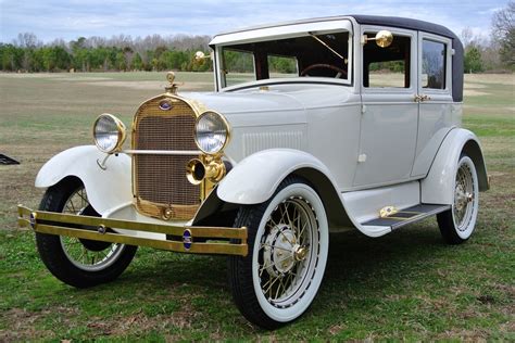 Ford a 1928Chi non si informa adeguatamente in anticipo corre il rischio di ricevere ford a 1928 che non hanno la funzione desiderata o sono realizzati con materiali di qualità inferiore. Se volete un prodotto che soddisfi al meglio le vostre aspettative, dovreste provare un ford a 1928.
  <p>Per i prodotti si possono trovare test online e confronti tra i prodotti.  I confronti tra i prodotti possono aiutare a confrontare le diverse funzioni o proprietà dei diversi prodotti. Di seguito, spieghiamo perché la ricerca è importante e di cosa si dovrebbe essere consapevoli quando si acquista un articolo.
</p>

<h2>Acquisto di Ford a 1928 - criteri importanti</h2>

<p>Una lista di controllo può aiutarti a evitare di dover cercare informazioni sui prodotti su decine di siti web. Di seguito è riportato un esempio di una lista di controllo che può aiutarvi a trovare il prodotto giusto. Importanti criteri di acquisto includono, ad esempio:
</p><ul>
<li>Opinioni dei clienti</li>
<li>Confronti dei prezzi</li>
<li>Dettagli del prodotto</li>
<li>Termini e condizioni di consegna</li>
<li>Domande dei clienti e risposte dei marchi</li>
</ul>
<h2>Qual è l