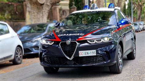Foto carabinieriChi non si informa adeguatamente in anticipo corre il rischio di ricevere foto carabinieri che non hanno la funzione desiderata o sono realizzati con materiali di qualità inferiore. Se volete un prodotto che soddisfi al meglio le vostre aspettative, dovreste provare un foto carabinieri.
  <p>Per i prodotti si possono trovare test online e confronti tra i prodotti.  I confronti tra i prodotti possono aiutare a confrontare le diverse funzioni o proprietà dei diversi prodotti. Di seguito, spieghiamo perché la ricerca è importante e di cosa si dovrebbe essere consapevoli quando si acquista un articolo.
</p>

<h2>Acquisto di Foto carabinieri - criteri importanti</h2>

<p>Una lista di controllo può aiutarti a evitare di dover cercare informazioni sui prodotti su decine di siti web. Di seguito è riportato un esempio di una lista di controllo che può aiutarvi a trovare il prodotto giusto. Importanti criteri di acquisto includono, ad esempio:
</p><ul>
<li>Opinioni dei clienti</li>
<li>Confronti dei prezzi</li>
<li>Dettagli del prodotto</li>
<li>Termini e condizioni di consegna</li>
<li>Domande dei clienti e risposte dei marchi</li>
</ul>
<h2>Qual è l