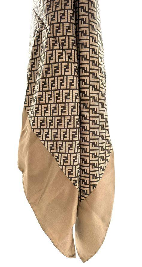 Foulard fendiChi non si informa adeguatamente in anticipo corre il rischio di ricevere foulard fendi che non hanno la funzione desiderata o sono realizzati con materiali di qualità inferiore. Se volete un prodotto che soddisfi al meglio le vostre aspettative, dovreste provare un foulard fendi.
  <p>Per i prodotti si possono trovare test online e confronti tra i prodotti.  I confronti tra i prodotti possono aiutare a confrontare le diverse funzioni o proprietà dei diversi prodotti. Di seguito, spieghiamo perché la ricerca è importante e di cosa si dovrebbe essere consapevoli quando si acquista un articolo.
</p>

<h2>Acquisto di Foulard fendi - criteri importanti</h2>

<p>Una lista di controllo può aiutarti a evitare di dover cercare informazioni sui prodotti su decine di siti web. Di seguito è riportato un esempio di una lista di controllo che può aiutarvi a trovare il prodotto giusto. Importanti criteri di acquisto includono, ad esempio:
</p><ul>
<li>Opinioni dei clienti</li>
<li>Confronti dei prezzi</li>
<li>Dettagli del prodotto</li>
<li>Termini e condizioni di consegna</li>
<li>Domande dei clienti e risposte dei marchi</li>
</ul>
<h2>Qual è l