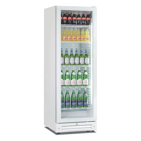 Frigo bibite vetrinaChi non si informa adeguatamente in anticipo corre il rischio di ricevere frigo bibite vetrina che non hanno la funzione desiderata o sono realizzati con materiali di qualità inferiore. Se volete un prodotto che soddisfi al meglio le vostre aspettative, dovreste provare un frigo bibite vetrina.
  <p>Per i prodotti si possono trovare test online e confronti tra i prodotti.  I confronti tra i prodotti possono aiutare a confrontare le diverse funzioni o proprietà dei diversi prodotti. Di seguito, spieghiamo perché la ricerca è importante e di cosa si dovrebbe essere consapevoli quando si acquista un articolo.
</p>

<h2>Acquisto di Frigo bibite vetrina - criteri importanti</h2>

<p>Una lista di controllo può aiutarti a evitare di dover cercare informazioni sui prodotti su decine di siti web. Di seguito è riportato un esempio di una lista di controllo che può aiutarvi a trovare il prodotto giusto. Importanti criteri di acquisto includono, ad esempio:
</p><ul>
<li>Opinioni dei clienti</li>
<li>Confronti dei prezzi</li>
<li>Dettagli del prodotto</li>
<li>Termini e condizioni di consegna</li>
<li>Domande dei clienti e risposte dei marchi</li>
</ul>
<h2>Qual è l