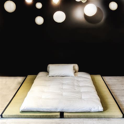 FutonChi non si informa adeguatamente in anticipo corre il rischio di ricevere futon che non hanno la funzione desiderata o sono realizzati con materiali di qualità inferiore. Se volete un prodotto che soddisfi al meglio le vostre aspettative, dovreste provare un futon.
  <p>Per i prodotti si possono trovare test online e confronti tra i prodotti.  I confronti tra i prodotti possono aiutare a confrontare le diverse funzioni o proprietà dei diversi prodotti. Di seguito, spieghiamo perché la ricerca è importante e di cosa si dovrebbe essere consapevoli quando si acquista un articolo.
</p>

<h2>Acquisto di Futon - criteri importanti</h2>

<p>Una lista di controllo può aiutarti a evitare di dover cercare informazioni sui prodotti su decine di siti web. Di seguito è riportato un esempio di una lista di controllo che può aiutarvi a trovare il prodotto giusto. Importanti criteri di acquisto includono, ad esempio:
</p><ul>
<li>Opinioni dei clienti</li>
<li>Confronti dei prezzi</li>
<li>Dettagli del prodotto</li>
<li>Termini e condizioni di consegna</li>
<li>Domande dei clienti e risposte dei marchi</li>
</ul>
<h2>Qual è l