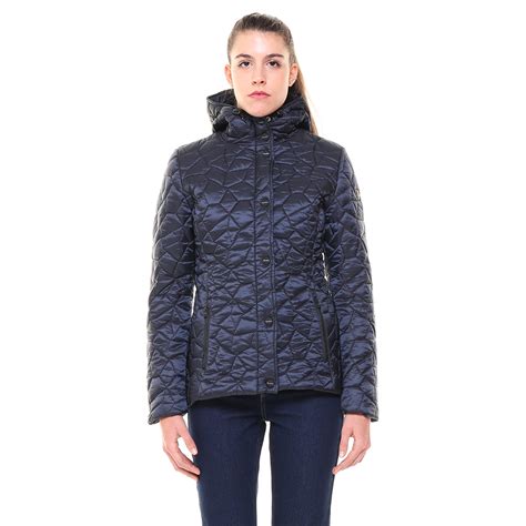 Giacca donna refrigiwearChi non si informa adeguatamente in anticipo corre il rischio di ricevere giacca donna refrigiwear che non hanno la funzione desiderata o sono realizzati con materiali di qualità inferiore. Se volete un prodotto che soddisfi al meglio le vostre aspettative, dovreste provare un giacca donna refrigiwear.
  <p>Per i prodotti si possono trovare test online e confronti tra i prodotti.  I confronti tra i prodotti possono aiutare a confrontare le diverse funzioni o proprietà dei diversi prodotti. Di seguito, spieghiamo perché la ricerca è importante e di cosa si dovrebbe essere consapevoli quando si acquista un articolo.
</p>

<h2>Acquisto di Giacca donna refrigiwear - criteri importanti</h2>

<p>Una lista di controllo può aiutarti a evitare di dover cercare informazioni sui prodotti su decine di siti web. Di seguito è riportato un esempio di una lista di controllo che può aiutarvi a trovare il prodotto giusto. Importanti criteri di acquisto includono, ad esempio:
</p><ul>
<li>Opinioni dei clienti</li>
<li>Confronti dei prezzi</li>
<li>Dettagli del prodotto</li>
<li>Termini e condizioni di consegna</li>
<li>Domande dei clienti e risposte dei marchi</li>
</ul>
<h2>Qual è l