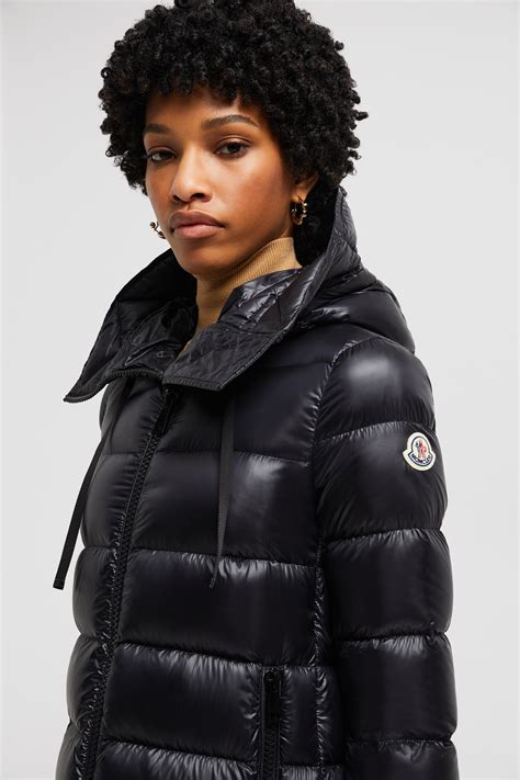Giacca moncler donnaChi non si informa adeguatamente in anticipo corre il rischio di ricevere giacca moncler donna che non hanno la funzione desiderata o sono realizzati con materiali di qualità inferiore. Se volete un prodotto che soddisfi al meglio le vostre aspettative, dovreste provare un giacca moncler donna.
  <p>Per i prodotti si possono trovare test online e confronti tra i prodotti.  I confronti tra i prodotti possono aiutare a confrontare le diverse funzioni o proprietà dei diversi prodotti. Di seguito, spieghiamo perché la ricerca è importante e di cosa si dovrebbe essere consapevoli quando si acquista un articolo.
</p>

<h2>Acquisto di Giacca moncler donna - criteri importanti</h2>

<p>Una lista di controllo può aiutarti a evitare di dover cercare informazioni sui prodotti su decine di siti web. Di seguito è riportato un esempio di una lista di controllo che può aiutarvi a trovare il prodotto giusto. Importanti criteri di acquisto includono, ad esempio:
</p><ul>
<li>Opinioni dei clienti</li>
<li>Confronti dei prezzi</li>
<li>Dettagli del prodotto</li>
<li>Termini e condizioni di consegna</li>
<li>Domande dei clienti e risposte dei marchi</li>
</ul>
<h2>Qual è l