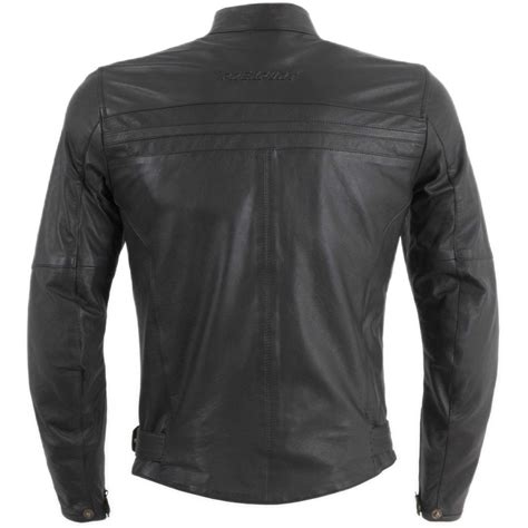 Giacca moto veraChi non si informa adeguatamente in anticipo corre il rischio di ricevere giacca moto vera che non hanno la funzione desiderata o sono realizzati con materiali di qualità inferiore. Se volete un prodotto che soddisfi al meglio le vostre aspettative, dovreste provare un giacca moto vera.
  <p>Per i prodotti si possono trovare test online e confronti tra i prodotti.  I confronti tra i prodotti possono aiutare a confrontare le diverse funzioni o proprietà dei diversi prodotti. Di seguito, spieghiamo perché la ricerca è importante e di cosa si dovrebbe essere consapevoli quando si acquista un articolo.
</p>

<h2>Acquisto di Giacca moto vera - criteri importanti</h2>

<p>Una lista di controllo può aiutarti a evitare di dover cercare informazioni sui prodotti su decine di siti web. Di seguito è riportato un esempio di una lista di controllo che può aiutarvi a trovare il prodotto giusto. Importanti criteri di acquisto includono, ad esempio:
</p><ul>
<li>Opinioni dei clienti</li>
<li>Confronti dei prezzi</li>
<li>Dettagli del prodotto</li>
<li>Termini e condizioni di consegna</li>
<li>Domande dei clienti e risposte dei marchi</li>
</ul>
<h2>Qual è l