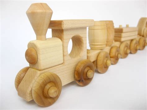 Giocattoli legnoChi non si informa adeguatamente in anticipo corre il rischio di ricevere giocattoli legno che non hanno la funzione desiderata o sono realizzati con materiali di qualità inferiore. Se volete un prodotto che soddisfi al meglio le vostre aspettative, dovreste provare un giocattoli legno.
  <p>Per i prodotti si possono trovare test online e confronti tra i prodotti.  I confronti tra i prodotti possono aiutare a confrontare le diverse funzioni o proprietà dei diversi prodotti. Di seguito, spieghiamo perché la ricerca è importante e di cosa si dovrebbe essere consapevoli quando si acquista un articolo.
</p>

<h2>Acquisto di Giocattoli legno - criteri importanti</h2>

<p>Una lista di controllo può aiutarti a evitare di dover cercare informazioni sui prodotti su decine di siti web. Di seguito è riportato un esempio di una lista di controllo che può aiutarvi a trovare il prodotto giusto. Importanti criteri di acquisto includono, ad esempio:
</p><ul>
<li>Opinioni dei clienti</li>
<li>Confronti dei prezzi</li>
<li>Dettagli del prodotto</li>
<li>Termini e condizioni di consegna</li>
<li>Domande dei clienti e risposte dei marchi</li>
</ul>
<h2>Qual è l