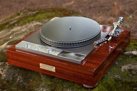Giradischi garrardChi non si informa adeguatamente in anticipo corre il rischio di ricevere giradischi garrard che non hanno la funzione desiderata o sono realizzati con materiali di qualità inferiore. Se volete un prodotto che soddisfi al meglio le vostre aspettative, dovreste provare un giradischi garrard.
  <p>Per i prodotti si possono trovare test online e confronti tra i prodotti.  I confronti tra i prodotti possono aiutare a confrontare le diverse funzioni o proprietà dei diversi prodotti. Di seguito, spieghiamo perché la ricerca è importante e di cosa si dovrebbe essere consapevoli quando si acquista un articolo.
</p>

<h2>Acquisto di Giradischi garrard - criteri importanti</h2>

<p>Una lista di controllo può aiutarti a evitare di dover cercare informazioni sui prodotti su decine di siti web. Di seguito è riportato un esempio di una lista di controllo che può aiutarvi a trovare il prodotto giusto. Importanti criteri di acquisto includono, ad esempio:
</p><ul>
<li>Opinioni dei clienti</li>
<li>Confronti dei prezzi</li>
<li>Dettagli del prodotto</li>
<li>Termini e condizioni di consegna</li>
<li>Domande dei clienti e risposte dei marchi</li>
</ul>
<h2>Qual è l