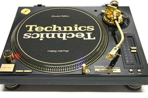 Giradischi technics 1200Chi non si informa adeguatamente in anticipo corre il rischio di ricevere giradischi technics 1200 che non hanno la funzione desiderata o sono realizzati con materiali di qualità inferiore. Se volete un prodotto che soddisfi al meglio le vostre aspettative, dovreste provare un giradischi technics 1200.
  <p>Per i prodotti si possono trovare test online e confronti tra i prodotti.  I confronti tra i prodotti possono aiutare a confrontare le diverse funzioni o proprietà dei diversi prodotti. Di seguito, spieghiamo perché la ricerca è importante e di cosa si dovrebbe essere consapevoli quando si acquista un articolo.
</p>

<h2>Acquisto di Giradischi technics 1200 - criteri importanti</h2>

<p>Una lista di controllo può aiutarti a evitare di dover cercare informazioni sui prodotti su decine di siti web. Di seguito è riportato un esempio di una lista di controllo che può aiutarvi a trovare il prodotto giusto. Importanti criteri di acquisto includono, ad esempio:
</p><ul>
<li>Opinioni dei clienti</li>
<li>Confronti dei prezzi</li>
<li>Dettagli del prodotto</li>
<li>Termini e condizioni di consegna</li>
<li>Domande dei clienti e risposte dei marchi</li>
</ul>
<h2>Qual è l