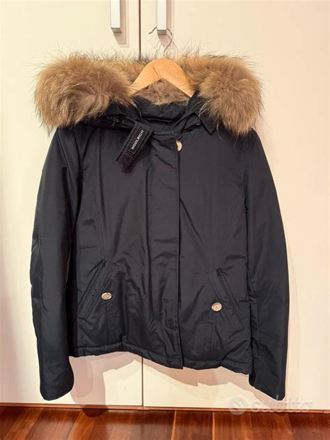 Giubbotto woolrich cortoChi non si informa adeguatamente in anticipo corre il rischio di ricevere giubbotto woolrich corto che non hanno la funzione desiderata o sono realizzati con materiali di qualità inferiore. Se volete un prodotto che soddisfi al meglio le vostre aspettative, dovreste provare un giubbotto woolrich corto.
  <p>Per i prodotti si possono trovare test online e confronti tra i prodotti.  I confronti tra i prodotti possono aiutare a confrontare le diverse funzioni o proprietà dei diversi prodotti. Di seguito, spieghiamo perché la ricerca è importante e di cosa si dovrebbe essere consapevoli quando si acquista un articolo.
</p>

<h2>Acquisto di Giubbotto woolrich corto - criteri importanti</h2>

<p>Una lista di controllo può aiutarti a evitare di dover cercare informazioni sui prodotti su decine di siti web. Di seguito è riportato un esempio di una lista di controllo che può aiutarvi a trovare il prodotto giusto. Importanti criteri di acquisto includono, ad esempio:
</p><ul>
<li>Opinioni dei clienti</li>
<li>Confronti dei prezzi</li>
<li>Dettagli del prodotto</li>
<li>Termini e condizioni di consegna</li>
<li>Domande dei clienti e risposte dei marchi</li>
</ul>
<h2>Qual è l