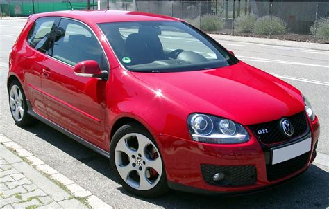 Golf v gtiChi non si informa adeguatamente in anticipo corre il rischio di ricevere golf v gti che non hanno la funzione desiderata o sono realizzati con materiali di qualità inferiore. Se volete un prodotto che soddisfi al meglio le vostre aspettative, dovreste provare un golf v gti.
  <p>Per i prodotti si possono trovare test online e confronti tra i prodotti.  I confronti tra i prodotti possono aiutare a confrontare le diverse funzioni o proprietà dei diversi prodotti. Di seguito, spieghiamo perché la ricerca è importante e di cosa si dovrebbe essere consapevoli quando si acquista un articolo.
</p>

<h2>Acquisto di Golf v gti - criteri importanti</h2>

<p>Una lista di controllo può aiutarti a evitare di dover cercare informazioni sui prodotti su decine di siti web. Di seguito è riportato un esempio di una lista di controllo che può aiutarvi a trovare il prodotto giusto. Importanti criteri di acquisto includono, ad esempio:
</p><ul>
<li>Opinioni dei clienti</li>
<li>Confronti dei prezzi</li>
<li>Dettagli del prodotto</li>
<li>Termini e condizioni di consegna</li>
<li>Domande dei clienti e risposte dei marchi</li>
</ul>
<h2>Qual è l