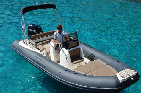Gommone 3 50Chi non si informa adeguatamente in anticipo corre il rischio di ricevere gommone 3 50 che non hanno la funzione desiderata o sono realizzati con materiali di qualità inferiore. Se volete un prodotto che soddisfi al meglio le vostre aspettative, dovreste provare un gommone 3 50.
  <p>Per i prodotti si possono trovare test online e confronti tra i prodotti.  I confronti tra i prodotti possono aiutare a confrontare le diverse funzioni o proprietà dei diversi prodotti. Di seguito, spieghiamo perché la ricerca è importante e di cosa si dovrebbe essere consapevoli quando si acquista un articolo.
</p>

<h2>Acquisto di Gommone 3 50 - criteri importanti</h2>

<p>Una lista di controllo può aiutarti a evitare di dover cercare informazioni sui prodotti su decine di siti web. Di seguito è riportato un esempio di una lista di controllo che può aiutarvi a trovare il prodotto giusto. Importanti criteri di acquisto includono, ad esempio:
</p><ul>
<li>Opinioni dei clienti</li>
<li>Confronti dei prezzi</li>
<li>Dettagli del prodotto</li>
<li>Termini e condizioni di consegna</li>
<li>Domande dei clienti e risposte dei marchi</li>
</ul>
<h2>Qual è l