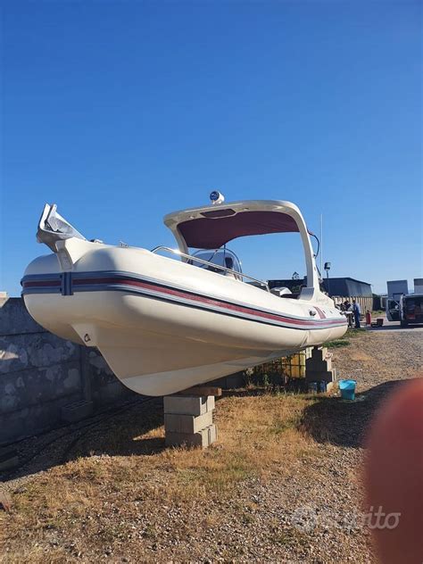 Gommone 750Chi non si informa adeguatamente in anticipo corre il rischio di ricevere gommone 750 che non hanno la funzione desiderata o sono realizzati con materiali di qualità inferiore. Se volete un prodotto che soddisfi al meglio le vostre aspettative, dovreste provare un gommone 750.
  <p>Per i prodotti si possono trovare test online e confronti tra i prodotti.  I confronti tra i prodotti possono aiutare a confrontare le diverse funzioni o proprietà dei diversi prodotti. Di seguito, spieghiamo perché la ricerca è importante e di cosa si dovrebbe essere consapevoli quando si acquista un articolo.
</p>

<h2>Acquisto di Gommone 750 - criteri importanti</h2>

<p>Una lista di controllo può aiutarti a evitare di dover cercare informazioni sui prodotti su decine di siti web. Di seguito è riportato un esempio di una lista di controllo che può aiutarvi a trovare il prodotto giusto. Importanti criteri di acquisto includono, ad esempio:
</p><ul>
<li>Opinioni dei clienti</li>
<li>Confronti dei prezzi</li>
<li>Dettagli del prodotto</li>
<li>Termini e condizioni di consegna</li>
<li>Domande dei clienti e risposte dei marchi</li>
</ul>
<h2>Qual è l