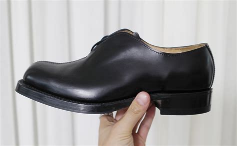 GrensonChi non si informa adeguatamente in anticipo corre il rischio di ricevere grenson che non hanno la funzione desiderata o sono realizzati con materiali di qualità inferiore. Se volete un prodotto che soddisfi al meglio le vostre aspettative, dovreste provare un grenson.
  <p>Per i prodotti si possono trovare test online e confronti tra i prodotti.  I confronti tra i prodotti possono aiutare a confrontare le diverse funzioni o proprietà dei diversi prodotti. Di seguito, spieghiamo perché la ricerca è importante e di cosa si dovrebbe essere consapevoli quando si acquista un articolo.
</p>

<h2>Acquisto di Grenson - criteri importanti</h2>

<p>Una lista di controllo può aiutarti a evitare di dover cercare informazioni sui prodotti su decine di siti web. Di seguito è riportato un esempio di una lista di controllo che può aiutarvi a trovare il prodotto giusto. Importanti criteri di acquisto includono, ad esempio:
</p><ul>
<li>Opinioni dei clienti</li>
<li>Confronti dei prezzi</li>
<li>Dettagli del prodotto</li>
<li>Termini e condizioni di consegna</li>
<li>Domande dei clienti e risposte dei marchi</li>
</ul>
<h2>Qual è l
