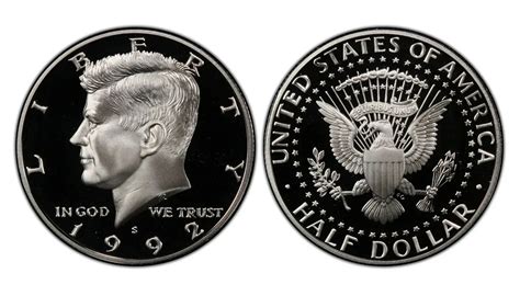 Half dollarChi non si informa adeguatamente in anticipo corre il rischio di ricevere half dollar che non hanno la funzione desiderata o sono realizzati con materiali di qualità inferiore. Se volete un prodotto che soddisfi al meglio le vostre aspettative, dovreste provare un half dollar.
  <p>Per i prodotti si possono trovare test online e confronti tra i prodotti.  I confronti tra i prodotti possono aiutare a confrontare le diverse funzioni o proprietà dei diversi prodotti. Di seguito, spieghiamo perché la ricerca è importante e di cosa si dovrebbe essere consapevoli quando si acquista un articolo.
</p>

<h2>Acquisto di Half dollar - criteri importanti</h2>

<p>Una lista di controllo può aiutarti a evitare di dover cercare informazioni sui prodotti su decine di siti web. Di seguito è riportato un esempio di una lista di controllo che può aiutarvi a trovare il prodotto giusto. Importanti criteri di acquisto includono, ad esempio:
</p><ul>
<li>Opinioni dei clienti</li>
<li>Confronti dei prezzi</li>
<li>Dettagli del prodotto</li>
<li>Termini e condizioni di consegna</li>
<li>Domande dei clienti e risposte dei marchi</li>
</ul>
<h2>Qual è l