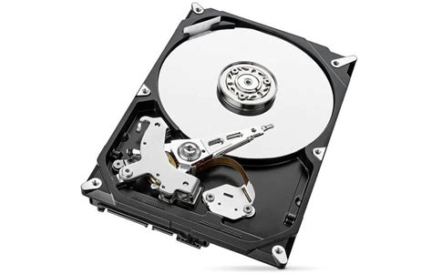 Hard disk internoChi non si informa adeguatamente in anticipo corre il rischio di ricevere hard disk interno che non hanno la funzione desiderata o sono realizzati con materiali di qualità inferiore. Se volete un prodotto che soddisfi al meglio le vostre aspettative, dovreste provare un hard disk interno.
  <p>Per i prodotti si possono trovare test online e confronti tra i prodotti.  I confronti tra i prodotti possono aiutare a confrontare le diverse funzioni o proprietà dei diversi prodotti. Di seguito, spieghiamo perché la ricerca è importante e di cosa si dovrebbe essere consapevoli quando si acquista un articolo.
</p>

<h2>Acquisto di Hard disk interno - criteri importanti</h2>

<p>Una lista di controllo può aiutarti a evitare di dover cercare informazioni sui prodotti su decine di siti web. Di seguito è riportato un esempio di una lista di controllo che può aiutarvi a trovare il prodotto giusto. Importanti criteri di acquisto includono, ad esempio:
</p><ul>
<li>Opinioni dei clienti</li>
<li>Confronti dei prezzi</li>
<li>Dettagli del prodotto</li>
<li>Termini e condizioni di consegna</li>
<li>Domande dei clienti e risposte dei marchi</li>
</ul>
<h2>Qual è l