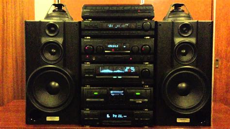 Hi fi stereoChi non si informa adeguatamente in anticipo corre il rischio di ricevere hi fi stereo che non hanno la funzione desiderata o sono realizzati con materiali di qualità inferiore. Se volete un prodotto che soddisfi al meglio le vostre aspettative, dovreste provare un hi fi stereo.
  <p>Per i prodotti si possono trovare test online e confronti tra i prodotti.  I confronti tra i prodotti possono aiutare a confrontare le diverse funzioni o proprietà dei diversi prodotti. Di seguito, spieghiamo perché la ricerca è importante e di cosa si dovrebbe essere consapevoli quando si acquista un articolo.
</p>

<h2>Acquisto di Hi fi stereo - criteri importanti</h2>

<p>Una lista di controllo può aiutarti a evitare di dover cercare informazioni sui prodotti su decine di siti web. Di seguito è riportato un esempio di una lista di controllo che può aiutarvi a trovare il prodotto giusto. Importanti criteri di acquisto includono, ad esempio:
</p><ul>
<li>Opinioni dei clienti</li>
<li>Confronti dei prezzi</li>
<li>Dettagli del prodotto</li>
<li>Termini e condizioni di consegna</li>
<li>Domande dei clienti e risposte dei marchi</li>
</ul>
<h2>Qual è l