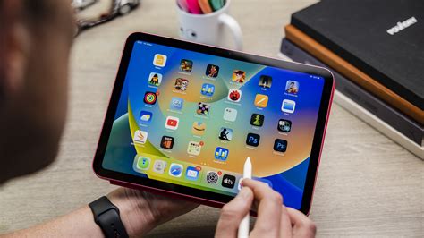 Ipad 10 polliciChi non si informa adeguatamente in anticipo corre il rischio di ricevere ipad 10 pollici che non hanno la funzione desiderata o sono realizzati con materiali di qualità inferiore. Se volete un prodotto che soddisfi al meglio le vostre aspettative, dovreste provare un ipad 10 pollici.
  <p>Per i prodotti si possono trovare test online e confronti tra i prodotti.  I confronti tra i prodotti possono aiutare a confrontare le diverse funzioni o proprietà dei diversi prodotti. Di seguito, spieghiamo perché la ricerca è importante e di cosa si dovrebbe essere consapevoli quando si acquista un articolo.
</p>

<h2>Acquisto di Ipad 10 pollici - criteri importanti</h2>

<p>Una lista di controllo può aiutarti a evitare di dover cercare informazioni sui prodotti su decine di siti web. Di seguito è riportato un esempio di una lista di controllo che può aiutarvi a trovare il prodotto giusto. Importanti criteri di acquisto includono, ad esempio:
</p><ul>
<li>Opinioni dei clienti</li>
<li>Confronti dei prezzi</li>
<li>Dettagli del prodotto</li>
<li>Termini e condizioni di consegna</li>
<li>Domande dei clienti e risposte dei marchi</li>
</ul>
<h2>Qual è l