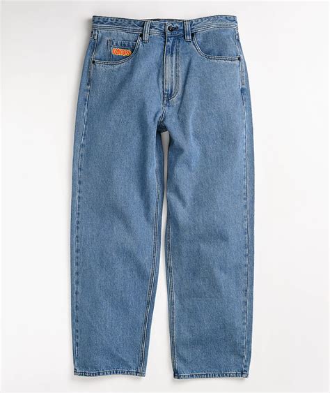 Jeans skateChi non si informa adeguatamente in anticipo corre il rischio di ricevere jeans skate che non hanno la funzione desiderata o sono realizzati con materiali di qualità inferiore. Se volete un prodotto che soddisfi al meglio le vostre aspettative, dovreste provare un jeans skate.
  <p>Per i prodotti si possono trovare test online e confronti tra i prodotti.  I confronti tra i prodotti possono aiutare a confrontare le diverse funzioni o proprietà dei diversi prodotti. Di seguito, spieghiamo perché la ricerca è importante e di cosa si dovrebbe essere consapevoli quando si acquista un articolo.
</p>

<h2>Acquisto di Jeans skate - criteri importanti</h2>

<p>Una lista di controllo può aiutarti a evitare di dover cercare informazioni sui prodotti su decine di siti web. Di seguito è riportato un esempio di una lista di controllo che può aiutarvi a trovare il prodotto giusto. Importanti criteri di acquisto includono, ad esempio:
</p><ul>
<li>Opinioni dei clienti</li>
<li>Confronti dei prezzi</li>
<li>Dettagli del prodotto</li>
<li>Termini e condizioni di consegna</li>
<li>Domande dei clienti e risposte dei marchi</li>
</ul>
<h2>Qual è l