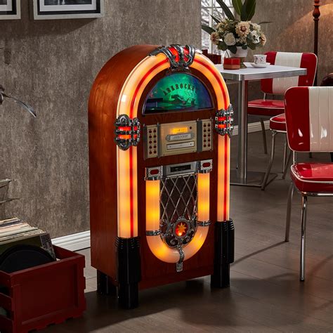 Jukebox cdChi non si informa adeguatamente in anticipo corre il rischio di ricevere jukebox cd che non hanno la funzione desiderata o sono realizzati con materiali di qualità inferiore. Se volete un prodotto che soddisfi al meglio le vostre aspettative, dovreste provare un jukebox cd.
  <p>Per i prodotti si possono trovare test online e confronti tra i prodotti.  I confronti tra i prodotti possono aiutare a confrontare le diverse funzioni o proprietà dei diversi prodotti. Di seguito, spieghiamo perché la ricerca è importante e di cosa si dovrebbe essere consapevoli quando si acquista un articolo.
</p>

<h2>Acquisto di Jukebox cd - criteri importanti</h2>

<p>Una lista di controllo può aiutarti a evitare di dover cercare informazioni sui prodotti su decine di siti web. Di seguito è riportato un esempio di una lista di controllo che può aiutarvi a trovare il prodotto giusto. Importanti criteri di acquisto includono, ad esempio:
</p><ul>
<li>Opinioni dei clienti</li>
<li>Confronti dei prezzi</li>
<li>Dettagli del prodotto</li>
<li>Termini e condizioni di consegna</li>
<li>Domande dei clienti e risposte dei marchi</li>
</ul>
<h2>Qual è l