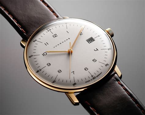 Junghans orologiChi non si informa adeguatamente in anticipo corre il rischio di ricevere junghans orologi che non hanno la funzione desiderata o sono realizzati con materiali di qualità inferiore. Se volete un prodotto che soddisfi al meglio le vostre aspettative, dovreste provare un junghans orologi.
  <p>Per i prodotti si possono trovare test online e confronti tra i prodotti.  I confronti tra i prodotti possono aiutare a confrontare le diverse funzioni o proprietà dei diversi prodotti. Di seguito, spieghiamo perché la ricerca è importante e di cosa si dovrebbe essere consapevoli quando si acquista un articolo.
</p>

<h2>Acquisto di Junghans orologi - criteri importanti</h2>

<p>Una lista di controllo può aiutarti a evitare di dover cercare informazioni sui prodotti su decine di siti web. Di seguito è riportato un esempio di una lista di controllo che può aiutarvi a trovare il prodotto giusto. Importanti criteri di acquisto includono, ad esempio:
</p><ul>
<li>Opinioni dei clienti</li>
<li>Confronti dei prezzi</li>
<li>Dettagli del prodotto</li>
<li>Termini e condizioni di consegna</li>
<li>Domande dei clienti e risposte dei marchi</li>
</ul>
<h2>Qual è l