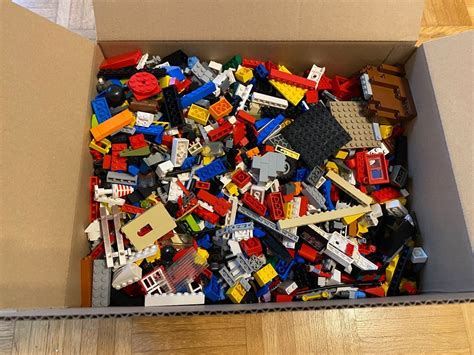 Kg legoChi non si informa adeguatamente in anticipo corre il rischio di ricevere kg lego che non hanno la funzione desiderata o sono realizzati con materiali di qualità inferiore. Se volete un prodotto che soddisfi al meglio le vostre aspettative, dovreste provare un kg lego.
  <p>Per i prodotti si possono trovare test online e confronti tra i prodotti.  I confronti tra i prodotti possono aiutare a confrontare le diverse funzioni o proprietà dei diversi prodotti. Di seguito, spieghiamo perché la ricerca è importante e di cosa si dovrebbe essere consapevoli quando si acquista un articolo.
</p>

<h2>Acquisto di Kg lego - criteri importanti</h2>

<p>Una lista di controllo può aiutarti a evitare di dover cercare informazioni sui prodotti su decine di siti web. Di seguito è riportato un esempio di una lista di controllo che può aiutarvi a trovare il prodotto giusto. Importanti criteri di acquisto includono, ad esempio:
</p><ul>
<li>Opinioni dei clienti</li>
<li>Confronti dei prezzi</li>
<li>Dettagli del prodotto</li>
<li>Termini e condizioni di consegna</li>
<li>Domande dei clienti e risposte dei marchi</li>
</ul>
<h2>Qual è l