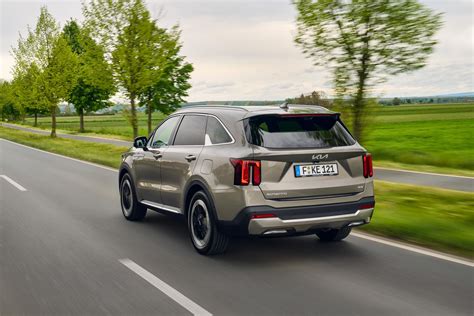 Kia sorentoChi non si informa adeguatamente in anticipo corre il rischio di ricevere kia sorento che non hanno la funzione desiderata o sono realizzati con materiali di qualità inferiore. Se volete un prodotto che soddisfi al meglio le vostre aspettative, dovreste provare un kia sorento.
  <p>Per i prodotti si possono trovare test online e confronti tra i prodotti.  I confronti tra i prodotti possono aiutare a confrontare le diverse funzioni o proprietà dei diversi prodotti. Di seguito, spieghiamo perché la ricerca è importante e di cosa si dovrebbe essere consapevoli quando si acquista un articolo.
</p>

<h2>Acquisto di Kia sorento - criteri importanti</h2>

<p>Una lista di controllo può aiutarti a evitare di dover cercare informazioni sui prodotti su decine di siti web. Di seguito è riportato un esempio di una lista di controllo che può aiutarvi a trovare il prodotto giusto. Importanti criteri di acquisto includono, ad esempio:
</p><ul>
<li>Opinioni dei clienti</li>
<li>Confronti dei prezzi</li>
<li>Dettagli del prodotto</li>
<li>Termini e condizioni di consegna</li>
<li>Domande dei clienti e risposte dei marchi</li>
</ul>
<h2>Qual è l