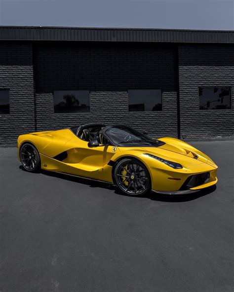 LaferrariChi non si informa adeguatamente in anticipo corre il rischio di ricevere laferrari che non hanno la funzione desiderata o sono realizzati con materiali di qualità inferiore. Se volete un prodotto che soddisfi al meglio le vostre aspettative, dovreste provare un laferrari.
  <p>Per i prodotti si possono trovare test online e confronti tra i prodotti.  I confronti tra i prodotti possono aiutare a confrontare le diverse funzioni o proprietà dei diversi prodotti. Di seguito, spieghiamo perché la ricerca è importante e di cosa si dovrebbe essere consapevoli quando si acquista un articolo.
</p>

<h2>Acquisto di Laferrari - criteri importanti</h2>

<p>Una lista di controllo può aiutarti a evitare di dover cercare informazioni sui prodotti su decine di siti web. Di seguito è riportato un esempio di una lista di controllo che può aiutarvi a trovare il prodotto giusto. Importanti criteri di acquisto includono, ad esempio:
</p><ul>
<li>Opinioni dei clienti</li>
<li>Confronti dei prezzi</li>
<li>Dettagli del prodotto</li>
<li>Termini e condizioni di consegna</li>
<li>Domande dei clienti e risposte dei marchi</li>
</ul>
<h2>Qual è l