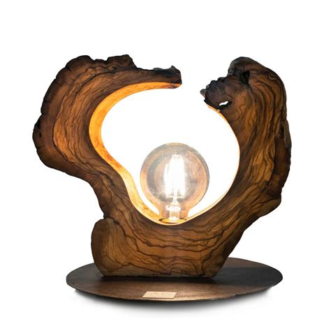 Lampada design legnoChi non si informa adeguatamente in anticipo corre il rischio di ricevere lampada design legno che non hanno la funzione desiderata o sono realizzati con materiali di qualità inferiore. Se volete un prodotto che soddisfi al meglio le vostre aspettative, dovreste provare un lampada design legno.
  <p>Per i prodotti si possono trovare test online e confronti tra i prodotti.  I confronti tra i prodotti possono aiutare a confrontare le diverse funzioni o proprietà dei diversi prodotti. Di seguito, spieghiamo perché la ricerca è importante e di cosa si dovrebbe essere consapevoli quando si acquista un articolo.
</p>

<h2>Acquisto di Lampada design legno - criteri importanti</h2>

<p>Una lista di controllo può aiutarti a evitare di dover cercare informazioni sui prodotti su decine di siti web. Di seguito è riportato un esempio di una lista di controllo che può aiutarvi a trovare il prodotto giusto. Importanti criteri di acquisto includono, ad esempio:
</p><ul>
<li>Opinioni dei clienti</li>
<li>Confronti dei prezzi</li>
<li>Dettagli del prodotto</li>
<li>Termini e condizioni di consegna</li>
<li>Domande dei clienti e risposte dei marchi</li>
</ul>
<h2>Qual è l