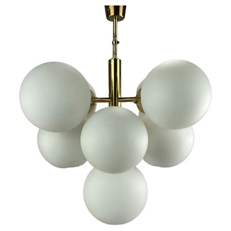 Lampadari anni 70Chi non si informa adeguatamente in anticipo corre il rischio di ricevere lampadari anni 70 che non hanno la funzione desiderata o sono realizzati con materiali di qualità inferiore. Se volete un prodotto che soddisfi al meglio le vostre aspettative, dovreste provare un lampadari anni 70.
  <p>Per i prodotti si possono trovare test online e confronti tra i prodotti.  I confronti tra i prodotti possono aiutare a confrontare le diverse funzioni o proprietà dei diversi prodotti. Di seguito, spieghiamo perché la ricerca è importante e di cosa si dovrebbe essere consapevoli quando si acquista un articolo.
</p>

<h2>Acquisto di Lampadari anni 70 - criteri importanti</h2>

<p>Una lista di controllo può aiutarti a evitare di dover cercare informazioni sui prodotti su decine di siti web. Di seguito è riportato un esempio di una lista di controllo che può aiutarvi a trovare il prodotto giusto. Importanti criteri di acquisto includono, ad esempio:
</p><ul>
<li>Opinioni dei clienti</li>
<li>Confronti dei prezzi</li>
<li>Dettagli del prodotto</li>
<li>Termini e condizioni di consegna</li>
<li>Domande dei clienti e risposte dei marchi</li>
</ul>
<h2>Qual è l