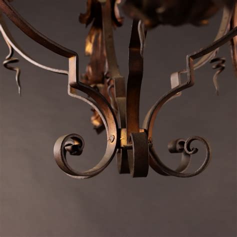 Lampadari antichiChi non si informa adeguatamente in anticipo corre il rischio di ricevere lampadari antichi che non hanno la funzione desiderata o sono realizzati con materiali di qualità inferiore. Se volete un prodotto che soddisfi al meglio le vostre aspettative, dovreste provare un lampadari antichi.
  <p>Per i prodotti si possono trovare test online e confronti tra i prodotti.  I confronti tra i prodotti possono aiutare a confrontare le diverse funzioni o proprietà dei diversi prodotti. Di seguito, spieghiamo perché la ricerca è importante e di cosa si dovrebbe essere consapevoli quando si acquista un articolo.
</p>

<h2>Acquisto di Lampadari antichi - criteri importanti</h2>

<p>Una lista di controllo può aiutarti a evitare di dover cercare informazioni sui prodotti su decine di siti web. Di seguito è riportato un esempio di una lista di controllo che può aiutarvi a trovare il prodotto giusto. Importanti criteri di acquisto includono, ad esempio:
</p><ul>
<li>Opinioni dei clienti</li>
<li>Confronti dei prezzi</li>
<li>Dettagli del prodotto</li>
<li>Termini e condizioni di consegna</li>
<li>Domande dei clienti e risposte dei marchi</li>
</ul>
<h2>Qual è l