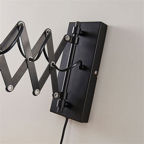 Lampade estensibileChi non si informa adeguatamente in anticipo corre il rischio di ricevere lampade estensibile che non hanno la funzione desiderata o sono realizzati con materiali di qualità inferiore. Se volete un prodotto che soddisfi al meglio le vostre aspettative, dovreste provare un lampade estensibile.
  <p>Per i prodotti si possono trovare test online e confronti tra i prodotti.  I confronti tra i prodotti possono aiutare a confrontare le diverse funzioni o proprietà dei diversi prodotti. Di seguito, spieghiamo perché la ricerca è importante e di cosa si dovrebbe essere consapevoli quando si acquista un articolo.
</p>

<h2>Acquisto di Lampade estensibile - criteri importanti</h2>

<p>Una lista di controllo può aiutarti a evitare di dover cercare informazioni sui prodotti su decine di siti web. Di seguito è riportato un esempio di una lista di controllo che può aiutarvi a trovare il prodotto giusto. Importanti criteri di acquisto includono, ad esempio:
</p><ul>
<li>Opinioni dei clienti</li>
<li>Confronti dei prezzi</li>
<li>Dettagli del prodotto</li>
<li>Termini e condizioni di consegna</li>
<li>Domande dei clienti e risposte dei marchi</li>
</ul>
<h2>Qual è l