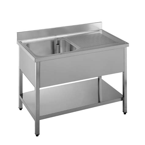 Lavello inox professionaleChi non si informa adeguatamente in anticipo corre il rischio di ricevere lavello inox professionale che non hanno la funzione desiderata o sono realizzati con materiali di qualità inferiore. Se volete un prodotto che soddisfi al meglio le vostre aspettative, dovreste provare un lavello inox professionale.
  <p>Per i prodotti si possono trovare test online e confronti tra i prodotti.  I confronti tra i prodotti possono aiutare a confrontare le diverse funzioni o proprietà dei diversi prodotti. Di seguito, spieghiamo perché la ricerca è importante e di cosa si dovrebbe essere consapevoli quando si acquista un articolo.
</p>

<h2>Acquisto di Lavello inox professionale - criteri importanti</h2>

<p>Una lista di controllo può aiutarti a evitare di dover cercare informazioni sui prodotti su decine di siti web. Di seguito è riportato un esempio di una lista di controllo che può aiutarvi a trovare il prodotto giusto. Importanti criteri di acquisto includono, ad esempio:
</p><ul>
<li>Opinioni dei clienti</li>
<li>Confronti dei prezzi</li>
<li>Dettagli del prodotto</li>
<li>Termini e condizioni di consegna</li>
<li>Domande dei clienti e risposte dei marchi</li>
</ul>
<h2>Qual è l