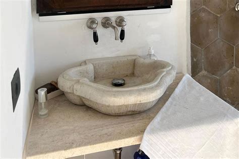Lavello recuperoChi non si informa adeguatamente in anticipo corre il rischio di ricevere lavello recupero che non hanno la funzione desiderata o sono realizzati con materiali di qualità inferiore. Se volete un prodotto che soddisfi al meglio le vostre aspettative, dovreste provare un lavello recupero.
  <p>Per i prodotti si possono trovare test online e confronti tra i prodotti.  I confronti tra i prodotti possono aiutare a confrontare le diverse funzioni o proprietà dei diversi prodotti. Di seguito, spieghiamo perché la ricerca è importante e di cosa si dovrebbe essere consapevoli quando si acquista un articolo.
</p>

<h2>Acquisto di Lavello recupero - criteri importanti</h2>

<p>Una lista di controllo può aiutarti a evitare di dover cercare informazioni sui prodotti su decine di siti web. Di seguito è riportato un esempio di una lista di controllo che può aiutarvi a trovare il prodotto giusto. Importanti criteri di acquisto includono, ad esempio:
</p><ul>
<li>Opinioni dei clienti</li>
<li>Confronti dei prezzi</li>
<li>Dettagli del prodotto</li>
<li>Termini e condizioni di consegna</li>
<li>Domande dei clienti e risposte dei marchi</li>
</ul>
<h2>Qual è l