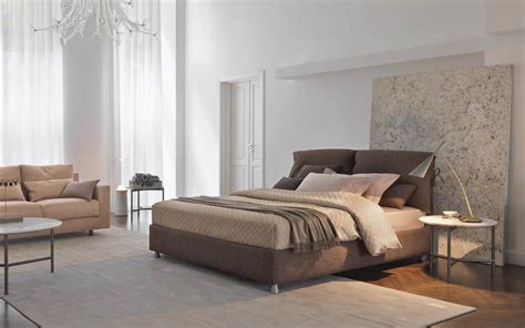 Letto flou modelloChi non si informa adeguatamente in anticipo corre il rischio di ricevere letto flou modello che non hanno la funzione desiderata o sono realizzati con materiali di qualità inferiore. Se volete un prodotto che soddisfi al meglio le vostre aspettative, dovreste provare un letto flou modello.
  <p>Per i prodotti si possono trovare test online e confronti tra i prodotti.  I confronti tra i prodotti possono aiutare a confrontare le diverse funzioni o proprietà dei diversi prodotti. Di seguito, spieghiamo perché la ricerca è importante e di cosa si dovrebbe essere consapevoli quando si acquista un articolo.
</p>

<h2>Acquisto di Letto flou modello - criteri importanti</h2>

<p>Una lista di controllo può aiutarti a evitare di dover cercare informazioni sui prodotti su decine di siti web. Di seguito è riportato un esempio di una lista di controllo che può aiutarvi a trovare il prodotto giusto. Importanti criteri di acquisto includono, ad esempio:
</p><ul>
<li>Opinioni dei clienti</li>
<li>Confronti dei prezzi</li>
<li>Dettagli del prodotto</li>
<li>Termini e condizioni di consegna</li>
<li>Domande dei clienti e risposte dei marchi</li>
</ul>
<h2>Qual è l