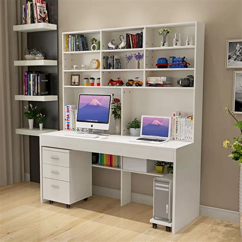 Libreria con scrivaniaChi non si informa adeguatamente in anticipo corre il rischio di ricevere libreria con scrivania che non hanno la funzione desiderata o sono realizzati con materiali di qualità inferiore. Se volete un prodotto che soddisfi al meglio le vostre aspettative, dovreste provare un libreria con scrivania.
  <p>Per i prodotti si possono trovare test online e confronti tra i prodotti.  I confronti tra i prodotti possono aiutare a confrontare le diverse funzioni o proprietà dei diversi prodotti. Di seguito, spieghiamo perché la ricerca è importante e di cosa si dovrebbe essere consapevoli quando si acquista un articolo.
</p>

<h2>Acquisto di Libreria con scrivania - criteri importanti</h2>

<p>Una lista di controllo può aiutarti a evitare di dover cercare informazioni sui prodotti su decine di siti web. Di seguito è riportato un esempio di una lista di controllo che può aiutarvi a trovare il prodotto giusto. Importanti criteri di acquisto includono, ad esempio:
</p><ul>
<li>Opinioni dei clienti</li>
<li>Confronti dei prezzi</li>
<li>Dettagli del prodotto</li>
<li>Termini e condizioni di consegna</li>
<li>Domande dei clienti e risposte dei marchi</li>
</ul>
<h2>Qual è l