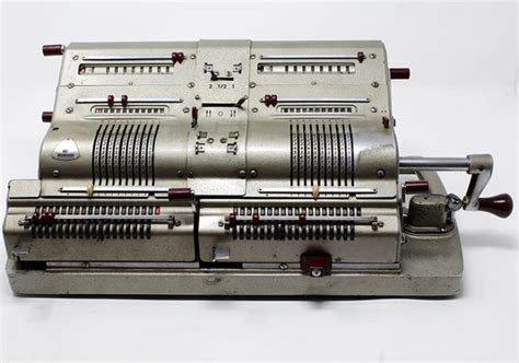 Macchina calcolatriceChi non si informa adeguatamente in anticipo corre il rischio di ricevere macchina calcolatrice che non hanno la funzione desiderata o sono realizzati con materiali di qualità inferiore. Se volete un prodotto che soddisfi al meglio le vostre aspettative, dovreste provare un macchina calcolatrice.
  <p>Per i prodotti si possono trovare test online e confronti tra i prodotti.  I confronti tra i prodotti possono aiutare a confrontare le diverse funzioni o proprietà dei diversi prodotti. Di seguito, spieghiamo perché la ricerca è importante e di cosa si dovrebbe essere consapevoli quando si acquista un articolo.
</p>

<h2>Acquisto di Macchina calcolatrice - criteri importanti</h2>

<p>Una lista di controllo può aiutarti a evitare di dover cercare informazioni sui prodotti su decine di siti web. Di seguito è riportato un esempio di una lista di controllo che può aiutarvi a trovare il prodotto giusto. Importanti criteri di acquisto includono, ad esempio:
</p><ul>
<li>Opinioni dei clienti</li>
<li>Confronti dei prezzi</li>
<li>Dettagli del prodotto</li>
<li>Termini e condizioni di consegna</li>
<li>Domande dei clienti e risposte dei marchi</li>
</ul>
<h2>Qual è l