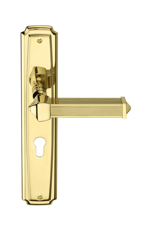 Maniglie ottone porteChi non si informa adeguatamente in anticipo corre il rischio di ricevere maniglie ottone porte che non hanno la funzione desiderata o sono realizzati con materiali di qualità inferiore. Se volete un prodotto che soddisfi al meglio le vostre aspettative, dovreste provare un maniglie ottone porte.
  <p>Per i prodotti si possono trovare test online e confronti tra i prodotti.  I confronti tra i prodotti possono aiutare a confrontare le diverse funzioni o proprietà dei diversi prodotti. Di seguito, spieghiamo perché la ricerca è importante e di cosa si dovrebbe essere consapevoli quando si acquista un articolo.
</p>

<h2>Acquisto di Maniglie ottone porte - criteri importanti</h2>

<p>Una lista di controllo può aiutarti a evitare di dover cercare informazioni sui prodotti su decine di siti web. Di seguito è riportato un esempio di una lista di controllo che può aiutarvi a trovare il prodotto giusto. Importanti criteri di acquisto includono, ad esempio:
</p><ul>
<li>Opinioni dei clienti</li>
<li>Confronti dei prezzi</li>
<li>Dettagli del prodotto</li>
<li>Termini e condizioni di consegna</li>
<li>Domande dei clienti e risposte dei marchi</li>
</ul>
<h2>Qual è l