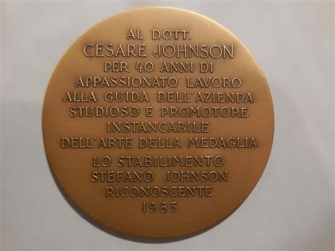 Medaglia johnsonChi non si informa adeguatamente in anticipo corre il rischio di ricevere medaglia johnson che non hanno la funzione desiderata o sono realizzati con materiali di qualità inferiore. Se volete un prodotto che soddisfi al meglio le vostre aspettative, dovreste provare un medaglia johnson.
  <p>Per i prodotti si possono trovare test online e confronti tra i prodotti.  I confronti tra i prodotti possono aiutare a confrontare le diverse funzioni o proprietà dei diversi prodotti. Di seguito, spieghiamo perché la ricerca è importante e di cosa si dovrebbe essere consapevoli quando si acquista un articolo.
</p>

<h2>Acquisto di Medaglia johnson - criteri importanti</h2>

<p>Una lista di controllo può aiutarti a evitare di dover cercare informazioni sui prodotti su decine di siti web. Di seguito è riportato un esempio di una lista di controllo che può aiutarvi a trovare il prodotto giusto. Importanti criteri di acquisto includono, ad esempio:
</p><ul>
<li>Opinioni dei clienti</li>
<li>Confronti dei prezzi</li>
<li>Dettagli del prodotto</li>
<li>Termini e condizioni di consegna</li>
<li>Domande dei clienti e risposte dei marchi</li>
</ul>
<h2>Qual è l