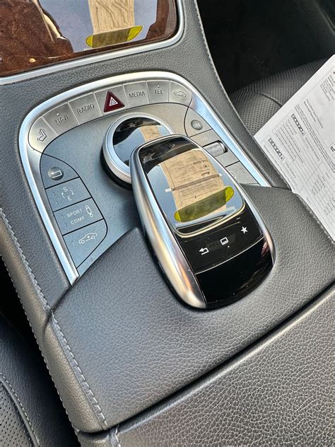 Mercedes consoleChi non si informa adeguatamente in anticipo corre il rischio di ricevere mercedes console che non hanno la funzione desiderata o sono realizzati con materiali di qualità inferiore. Se volete un prodotto che soddisfi al meglio le vostre aspettative, dovreste provare un mercedes console.
  <p>Per i prodotti si possono trovare test online e confronti tra i prodotti.  I confronti tra i prodotti possono aiutare a confrontare le diverse funzioni o proprietà dei diversi prodotti. Di seguito, spieghiamo perché la ricerca è importante e di cosa si dovrebbe essere consapevoli quando si acquista un articolo.
</p>

<h2>Acquisto di Mercedes console - criteri importanti</h2>

<p>Una lista di controllo può aiutarti a evitare di dover cercare informazioni sui prodotti su decine di siti web. Di seguito è riportato un esempio di una lista di controllo che può aiutarvi a trovare il prodotto giusto. Importanti criteri di acquisto includono, ad esempio:
</p><ul>
<li>Opinioni dei clienti</li>
<li>Confronti dei prezzi</li>
<li>Dettagli del prodotto</li>
<li>Termini e condizioni di consegna</li>
<li>Domande dei clienti e risposte dei marchi</li>
</ul>
<h2>Qual è l