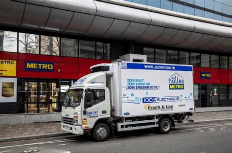 Metro camionChi non si informa adeguatamente in anticipo corre il rischio di ricevere metro camion che non hanno la funzione desiderata o sono realizzati con materiali di qualità inferiore. Se volete un prodotto che soddisfi al meglio le vostre aspettative, dovreste provare un metro camion.
  <p>Per i prodotti si possono trovare test online e confronti tra i prodotti.  I confronti tra i prodotti possono aiutare a confrontare le diverse funzioni o proprietà dei diversi prodotti. Di seguito, spieghiamo perché la ricerca è importante e di cosa si dovrebbe essere consapevoli quando si acquista un articolo.
</p>

<h2>Acquisto di Metro camion - criteri importanti</h2>

<p>Una lista di controllo può aiutarti a evitare di dover cercare informazioni sui prodotti su decine di siti web. Di seguito è riportato un esempio di una lista di controllo che può aiutarvi a trovare il prodotto giusto. Importanti criteri di acquisto includono, ad esempio:
</p><ul>
<li>Opinioni dei clienti</li>
<li>Confronti dei prezzi</li>
<li>Dettagli del prodotto</li>
<li>Termini e condizioni di consegna</li>
<li>Domande dei clienti e risposte dei marchi</li>
</ul>
<h2>Qual è l